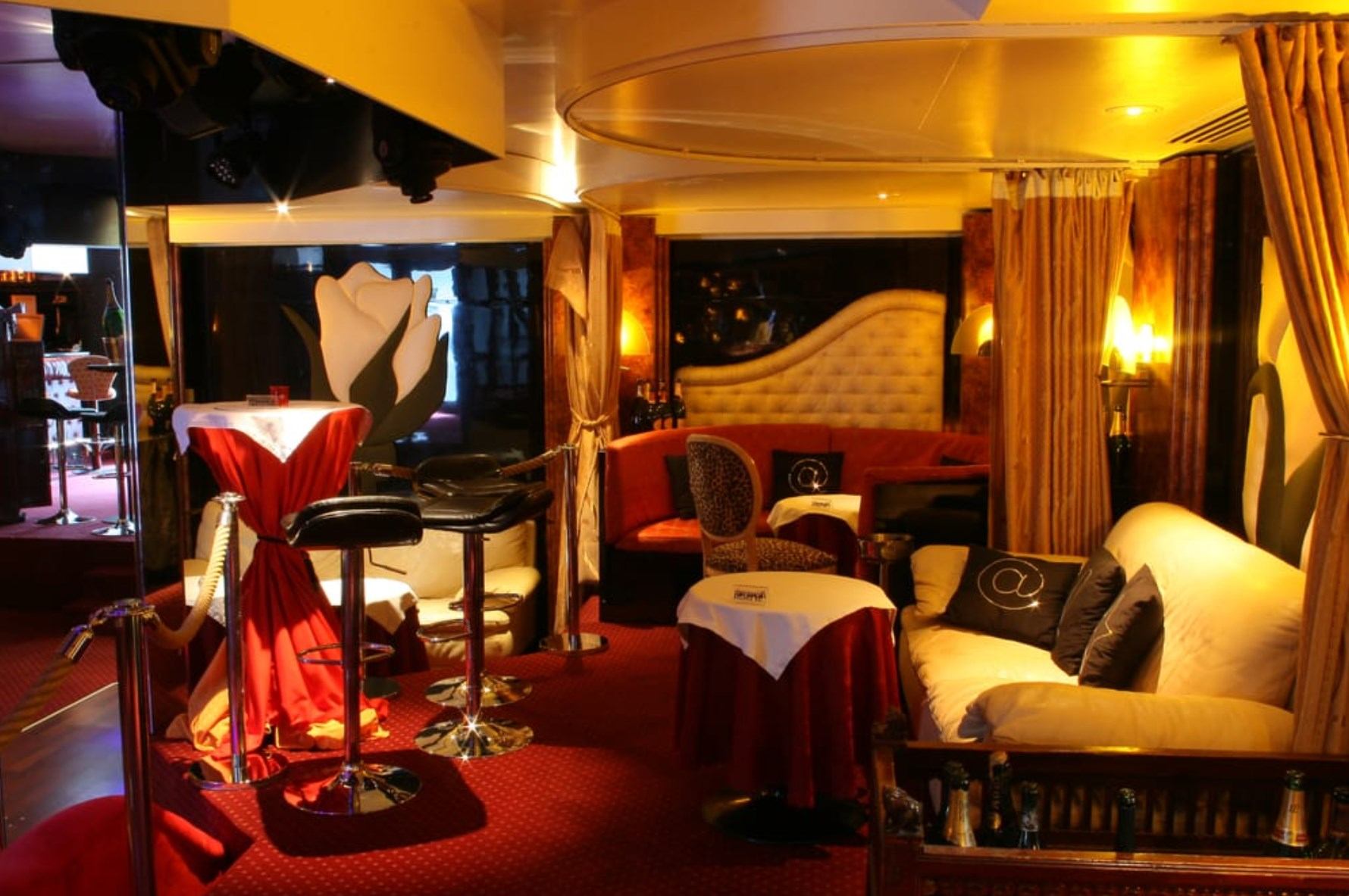 Vifar Sa - Nightclub in Geneve, Switzerland
