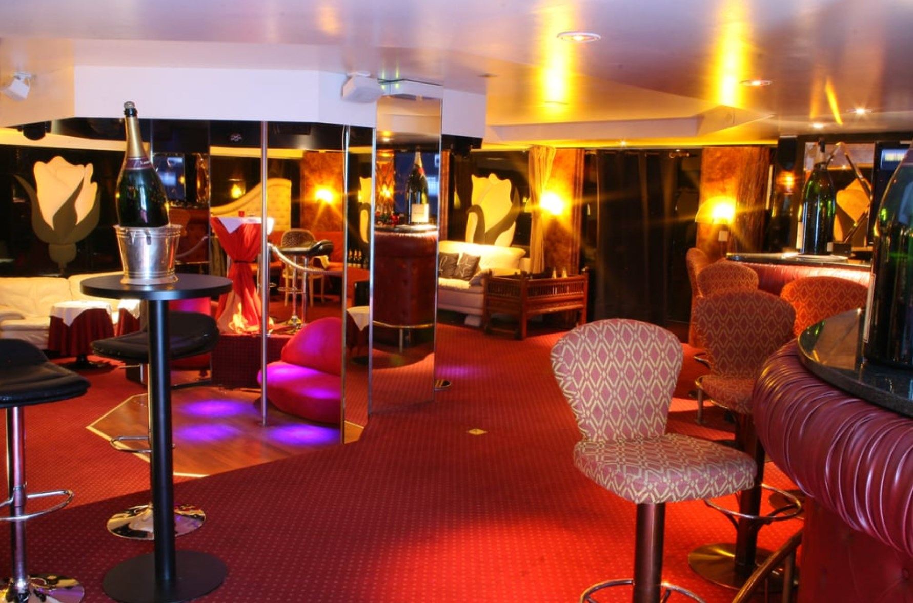 Vifar Sa - Nightclub in Geneve, Switzerland