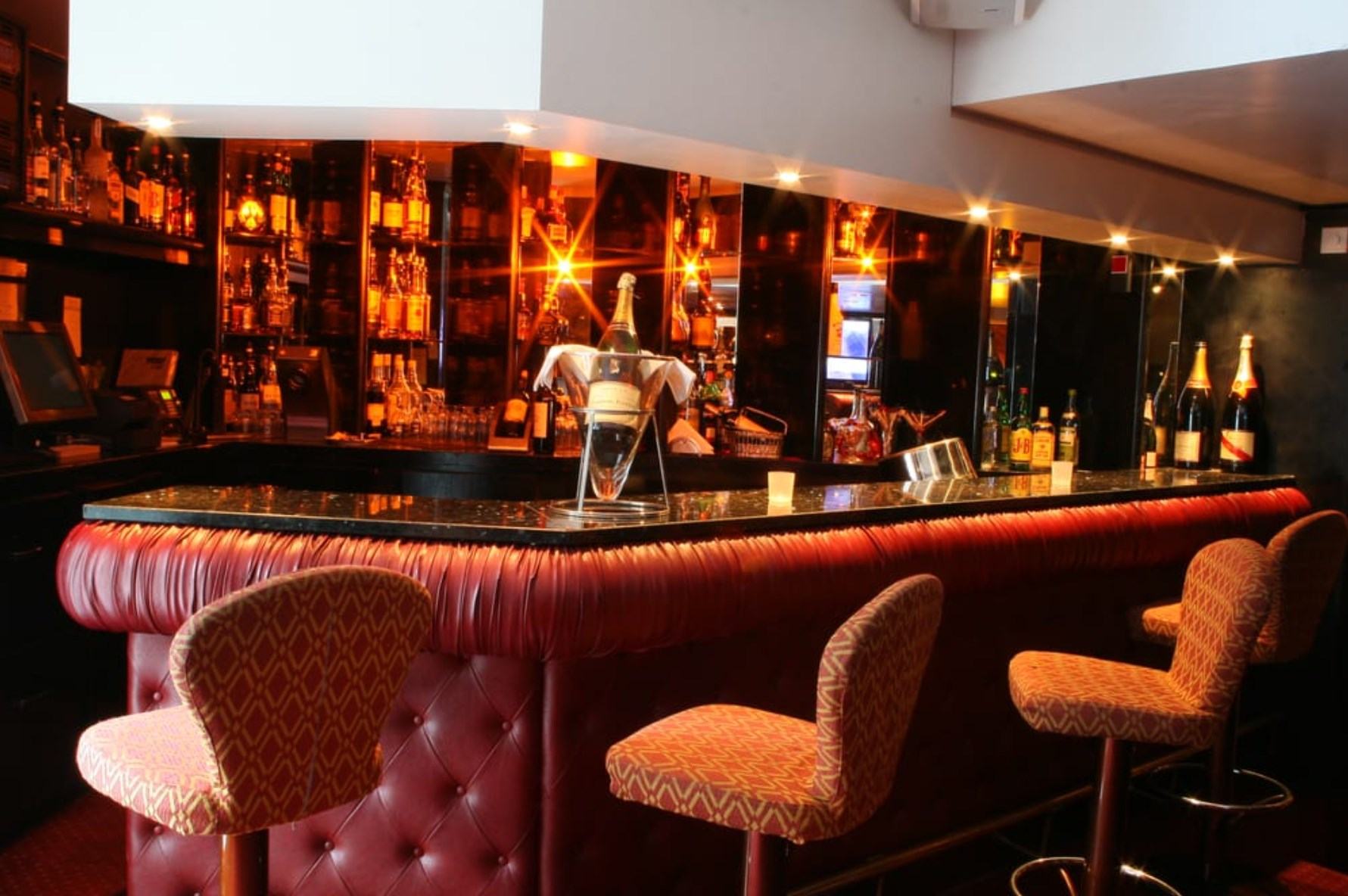 Vifar Sa - Nightclub in Geneve, Switzerland