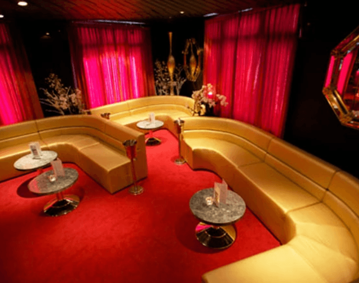 Club Elegance - Nightclub in Interlaken, Switzerland