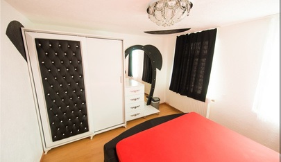 Ambiente Kontaktbar Kreuzlingen - Kontaktbar, Studio & Escort Service - Nightclub in Kreuzlingen, Switzerland