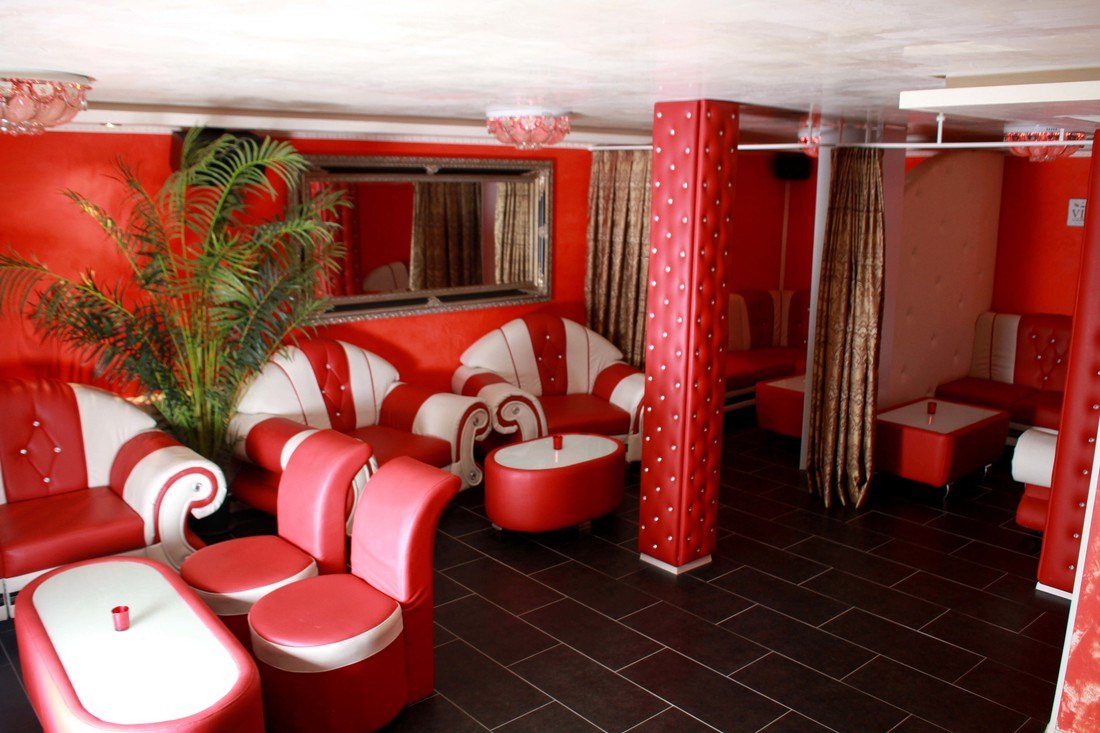 Ambiente Kontaktbar Kreuzlingen - Kontaktbar, Studio & Escort Service - Nightclub in Kreuzlingen, Switzerland