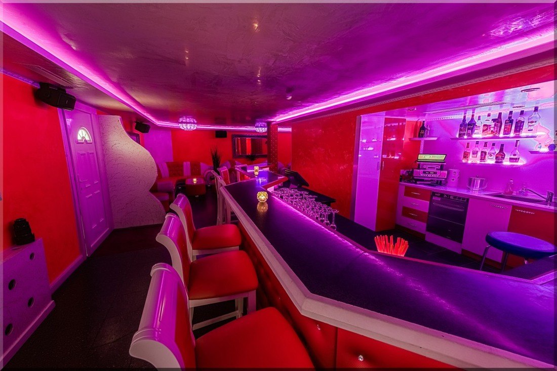 Ambiente Kontaktbar Kreuzlingen - Kontaktbar, Studio & Escort Service - Nightclub in Kreuzlingen, Switzerland
