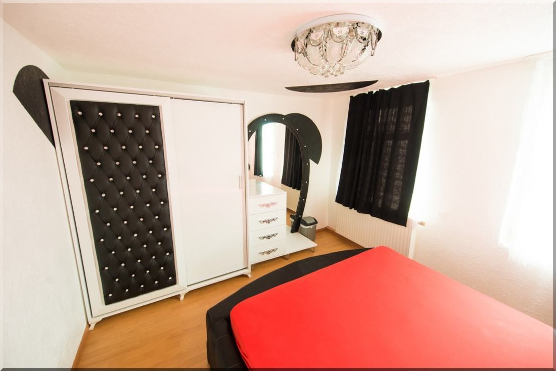 Ambiente Kontaktbar Kreuzlingen - Kontaktbar, Studio & Escort Service - Nightclub in Kreuzlingen, Switzerland