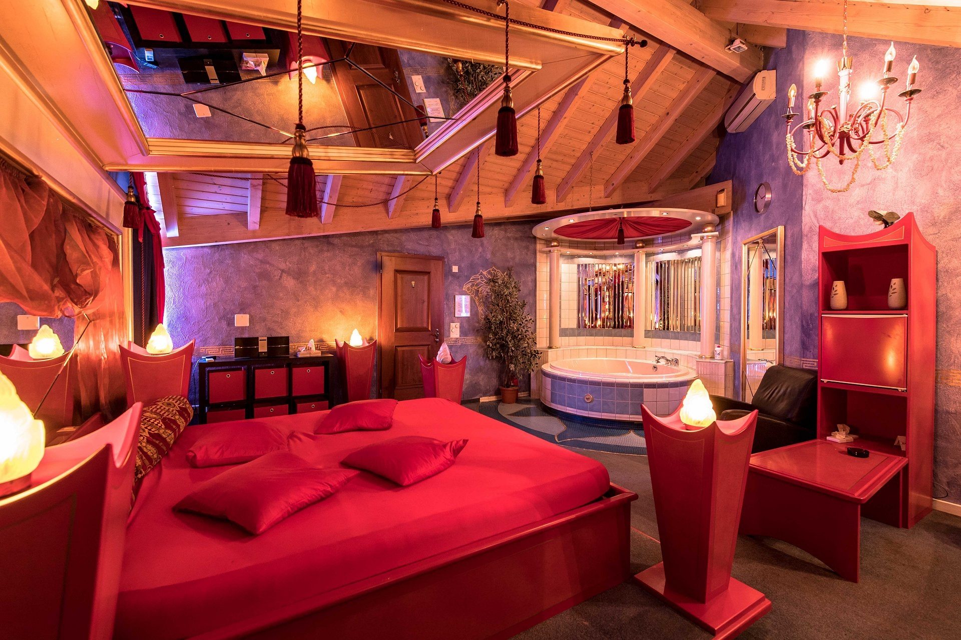 Club Zeus - Fkk in Kussnacht, Switzerland