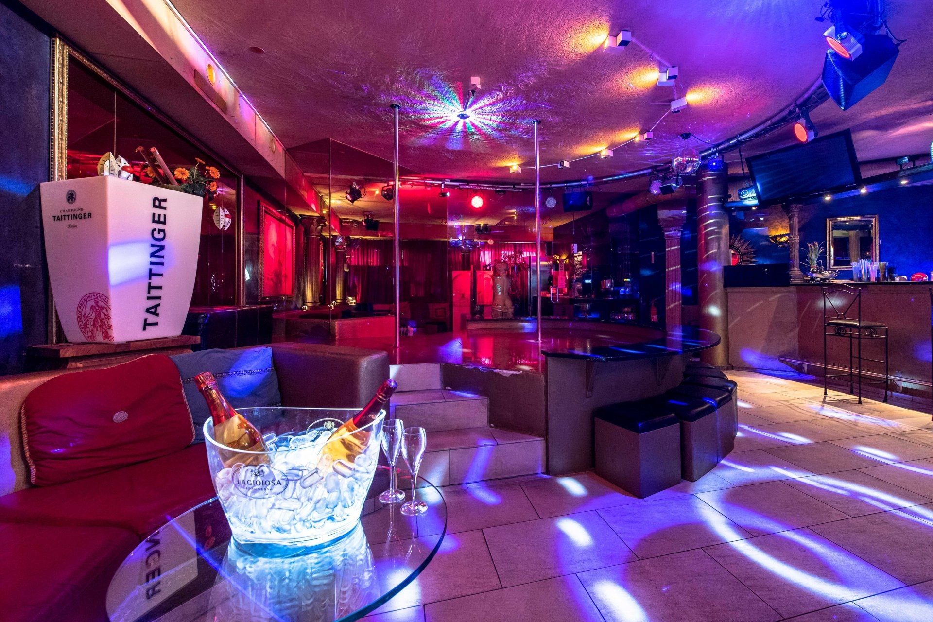 Club Zeus - Fkk in Kussnacht, Switzerland