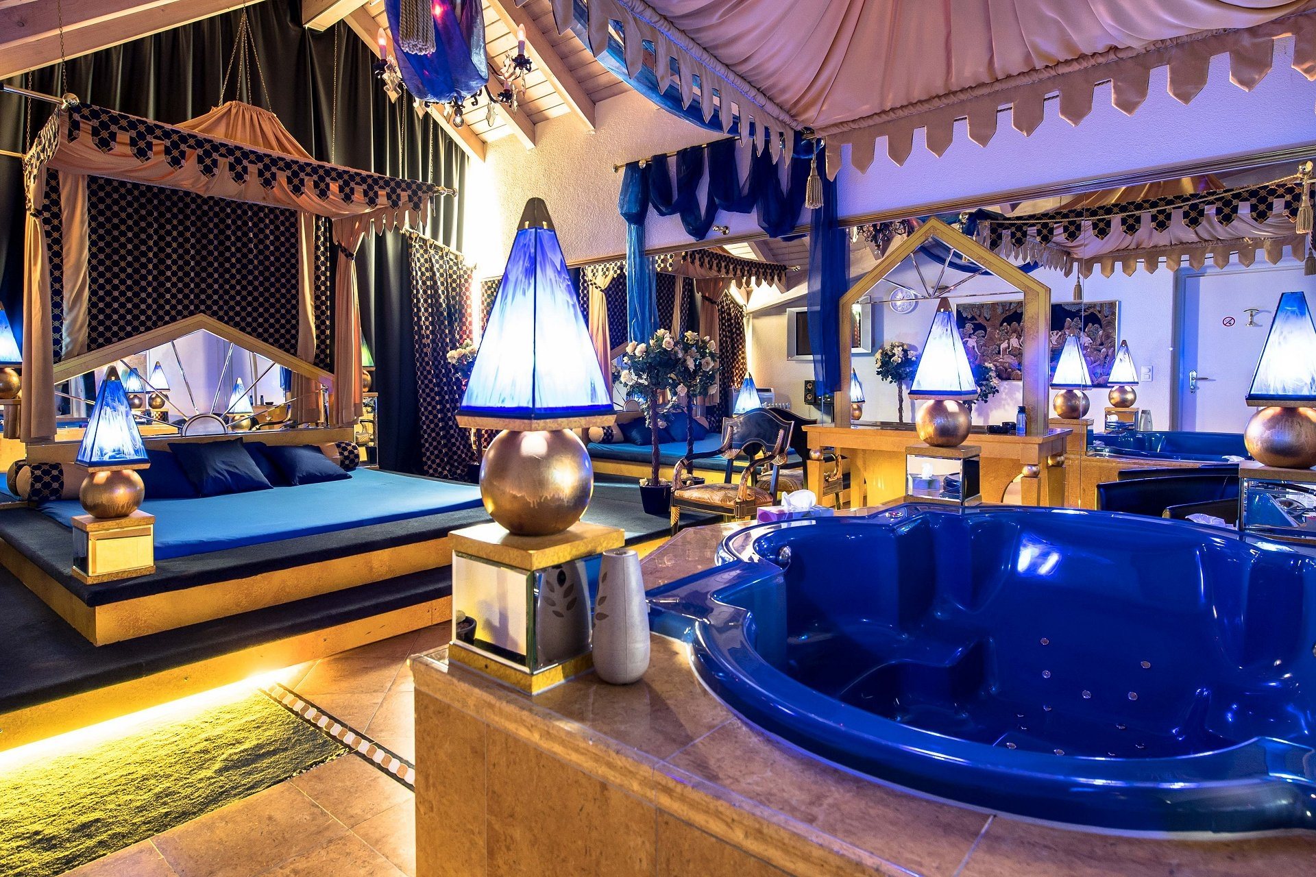 Club Zeus - Fkk in Kussnacht, Switzerland