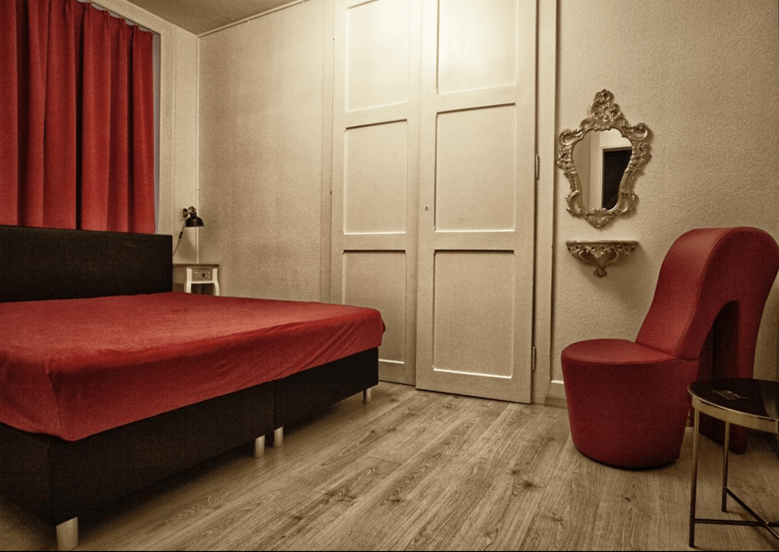Salon Ambrosia - Erotic Massage in La Chaux De Fonds, Switzerland