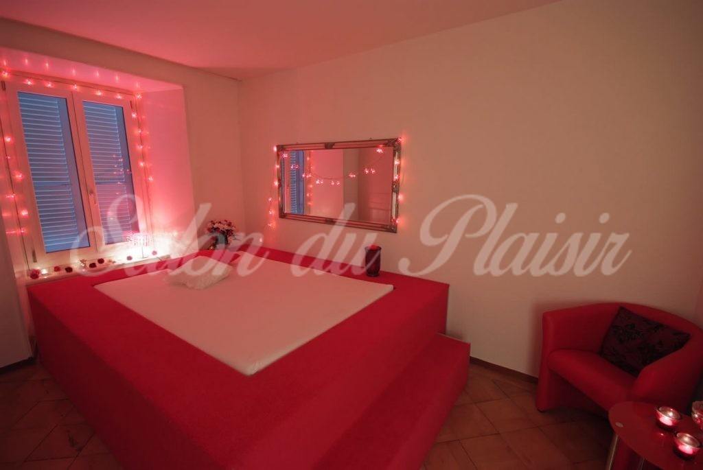 Salon Du Plaisir - Erotic Massage in Le Locle, Switzerland
