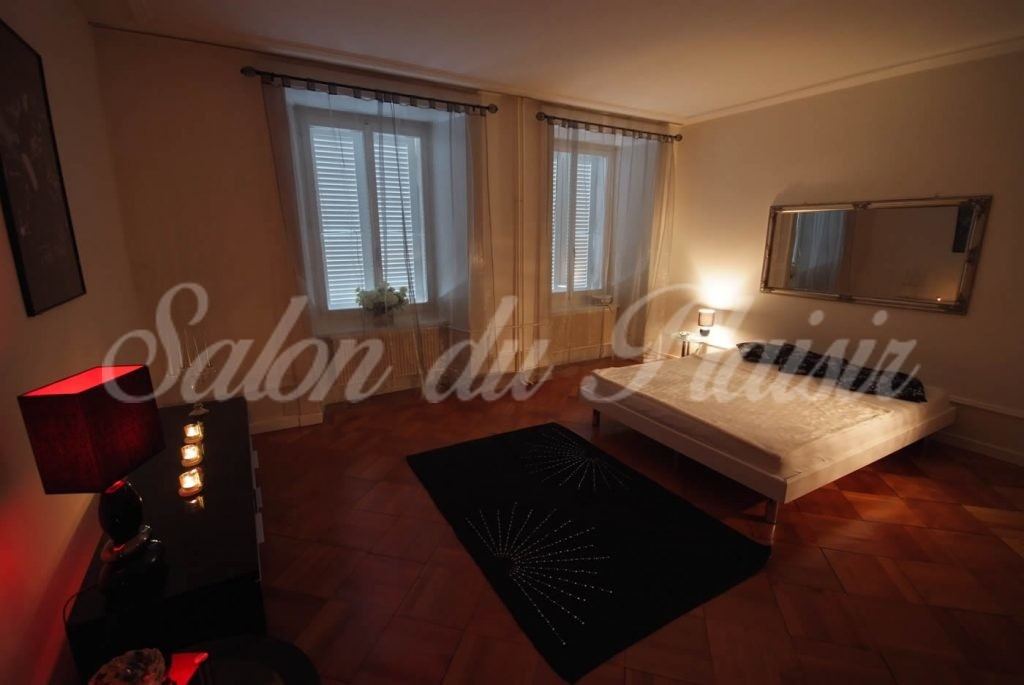 Salon Du Plaisir - Erotic Massage in Le Locle, Switzerland