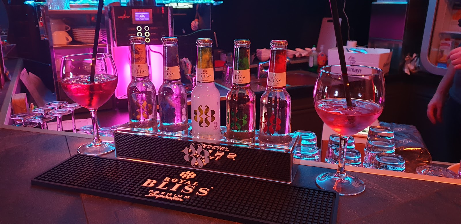Colibri Bar - Nightclub in Lengnau, Switzerland