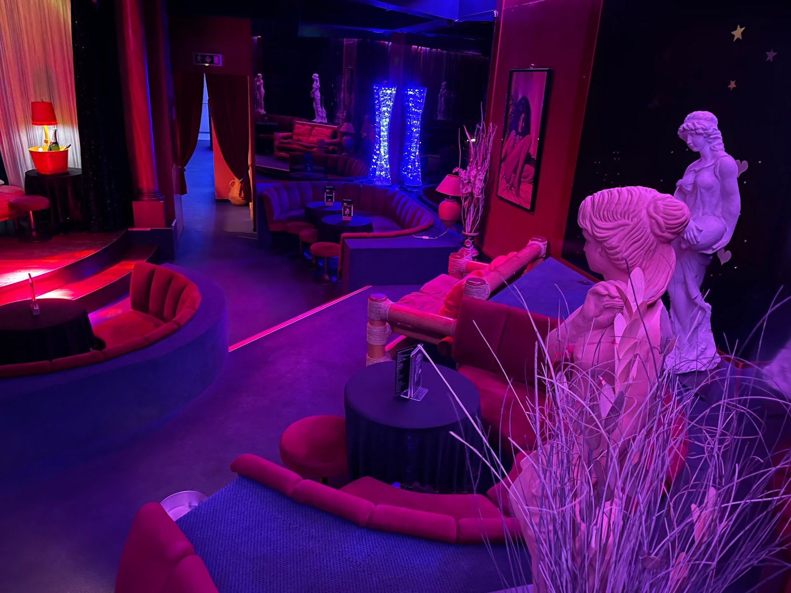 Lady Night - Nightclub in Lonay, Switzerland