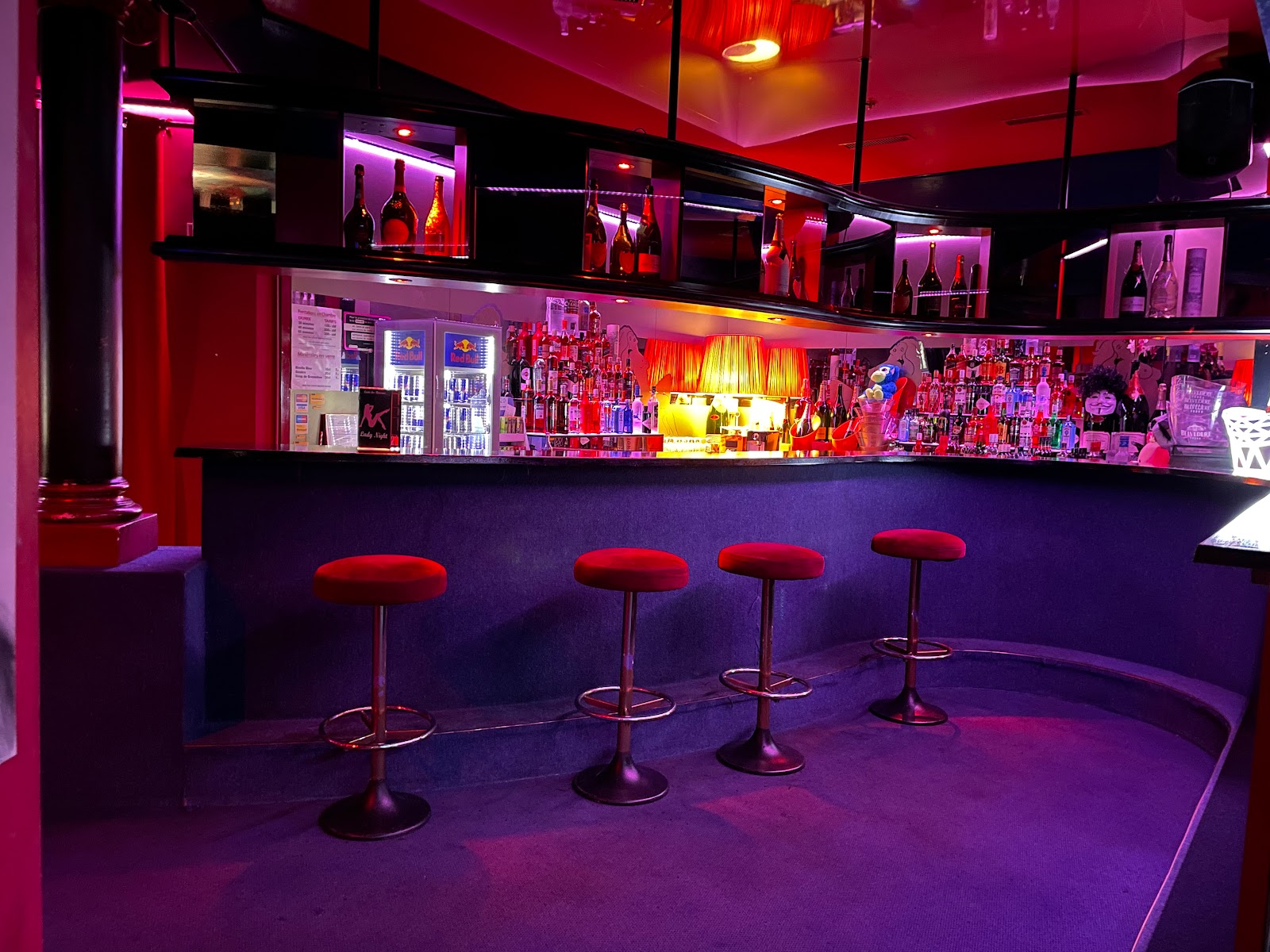 Lady Night - Nightclub in Lonay, Switzerland