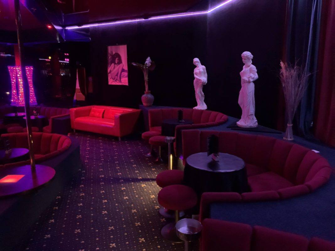 Lady Night - Nightclub in Lonay, Switzerland