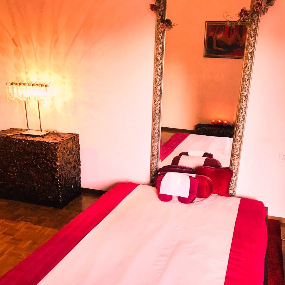 Tantra Dhara Massage - Erotic Massage in Lugano, Switzerland