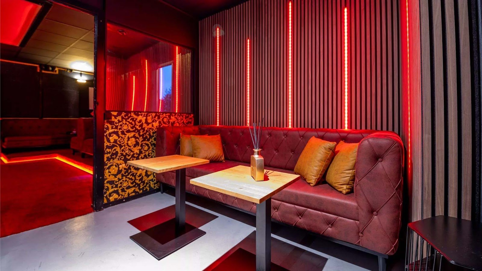Enjoy & Pleasure - Brothel in Luzern, Switzerland