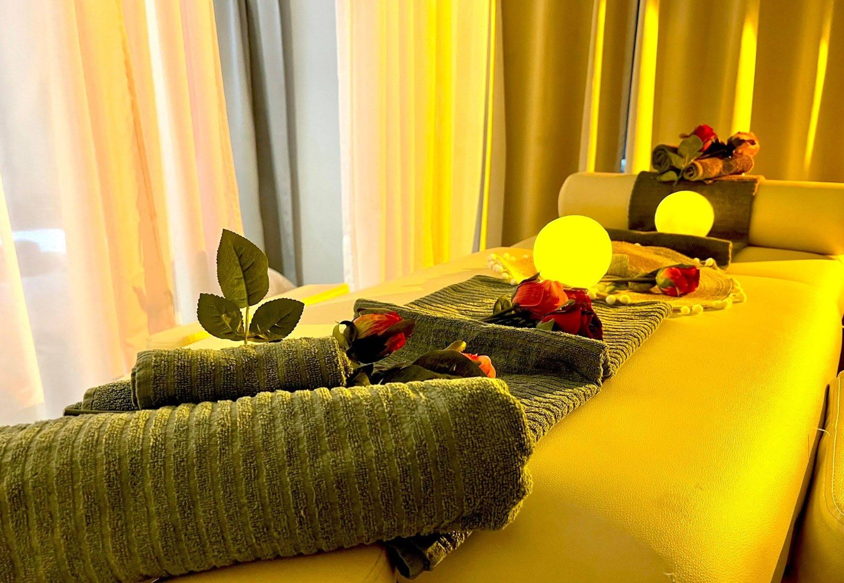 Sensual Erotische Tantra Massage Luzern -Erotik - Erotic Massage in Luzern, Switzerland