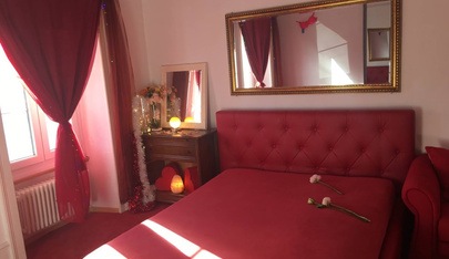 Sherlock Girls, Salon De Massage érotique - Erotic Massage in Moudon, Switzerland