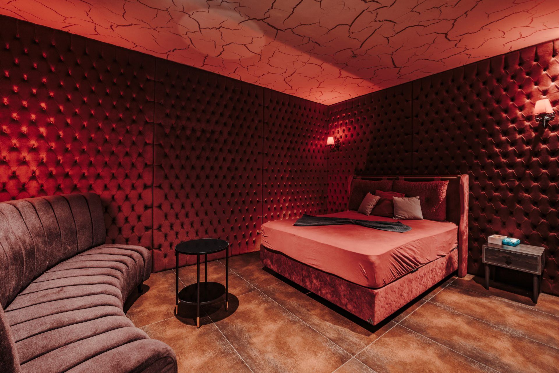 Club Millenium Kontaktbar - Nightclub in Neftenbach, Switzerland