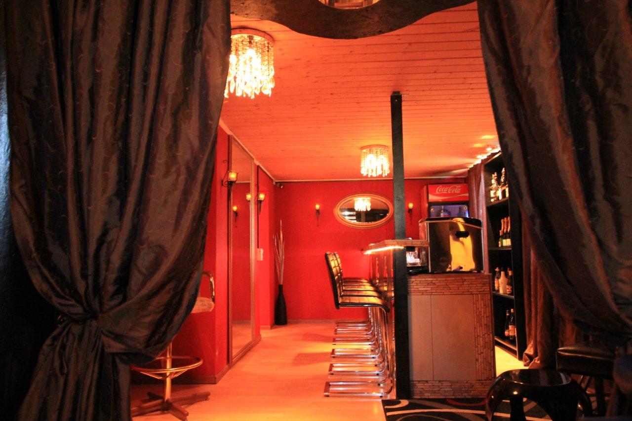 Crazy Girls - Nightclub in Neftenbach, Switzerland