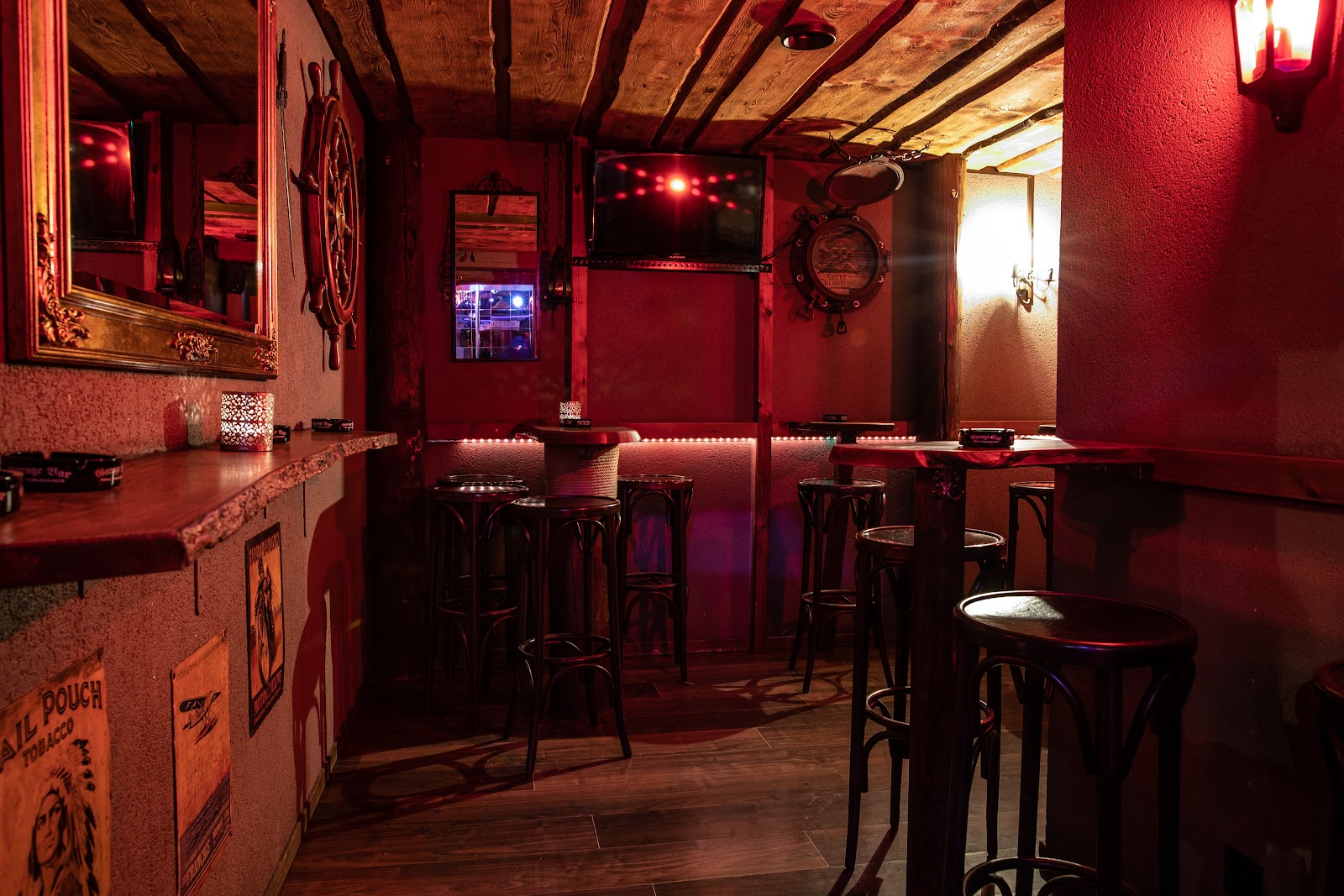 Garage Bar - Nightclub in Neftenbach, Switzerland
