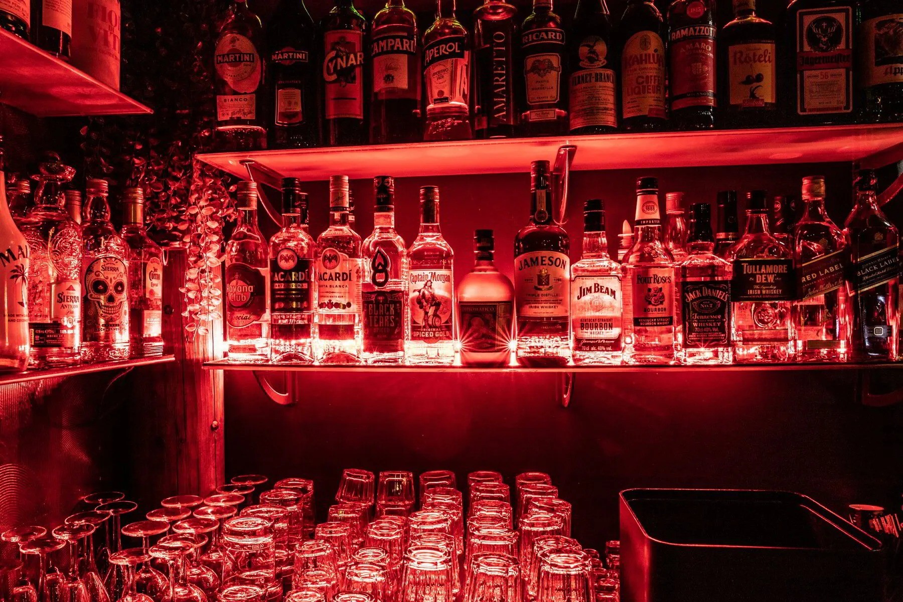 Garage Bar - Nightclub in Neftenbach, Switzerland