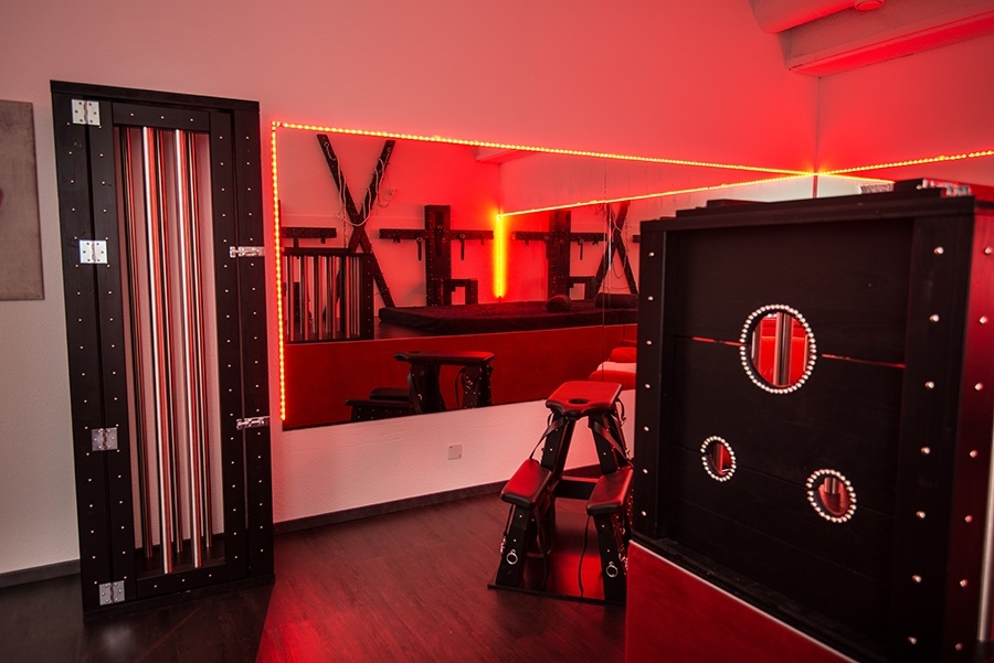 Club Olymp - Fkk in Oberbuchsiten, Switzerland