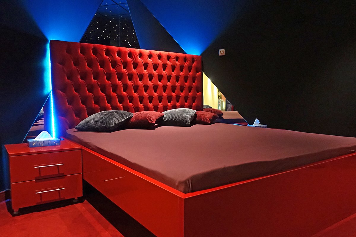 Saunaclub Elegant - Fkk in Oberburen, Switzerland