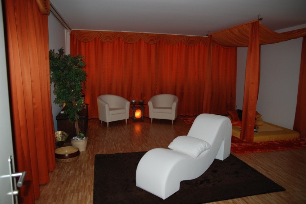 Ewa Tantra (Zurich) - Erotic Massage in Oetwil Am See, Switzerland