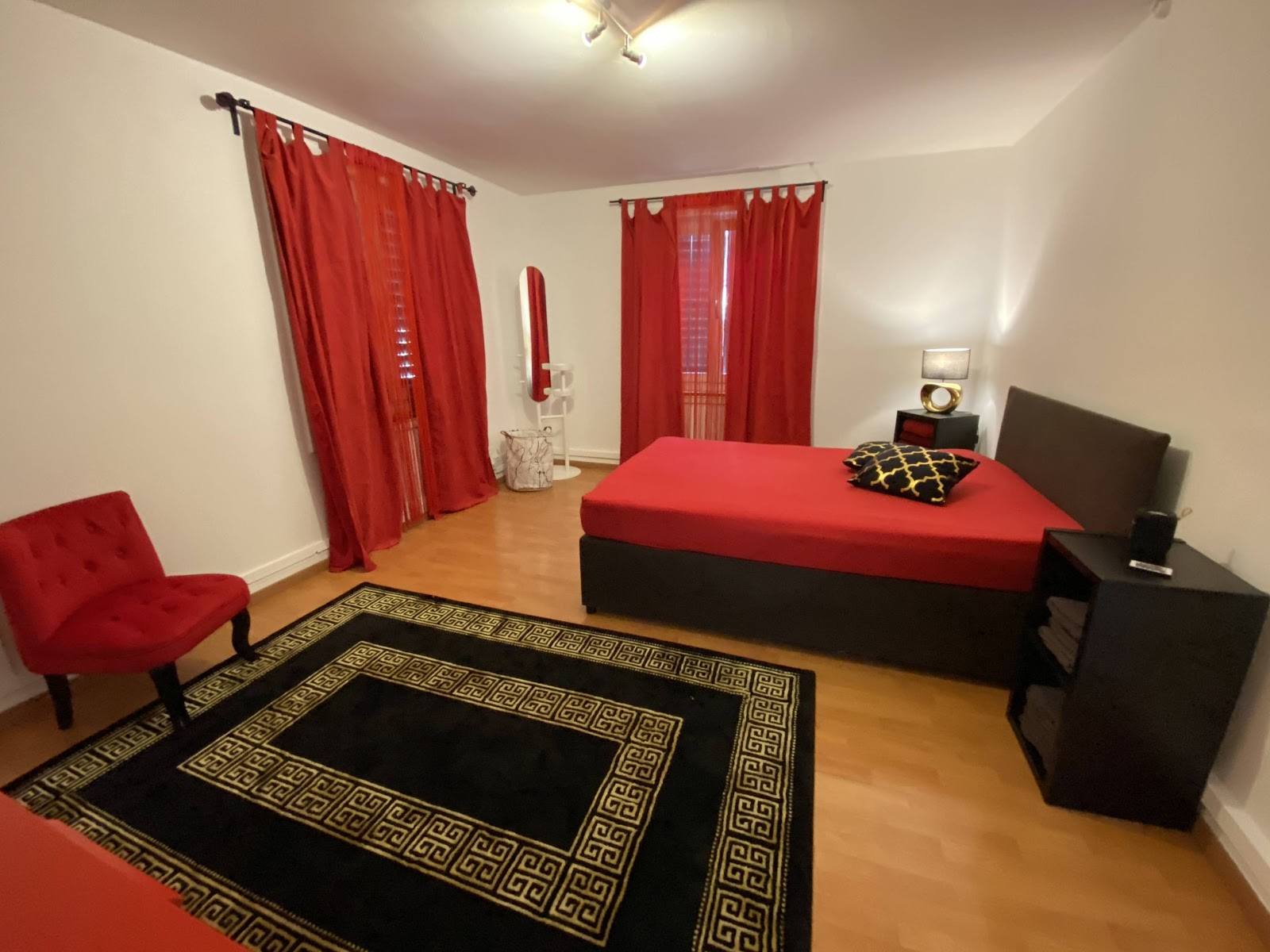 Diamond Rooms - Brothel in Opfikon, Switzerland