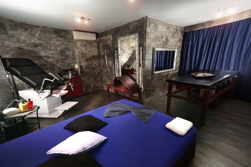 Studio Flypoint - Brothel in Opfikon, Switzerland