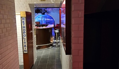 Bar Contact Le Metro - Nightclub in Oron, Switzerland