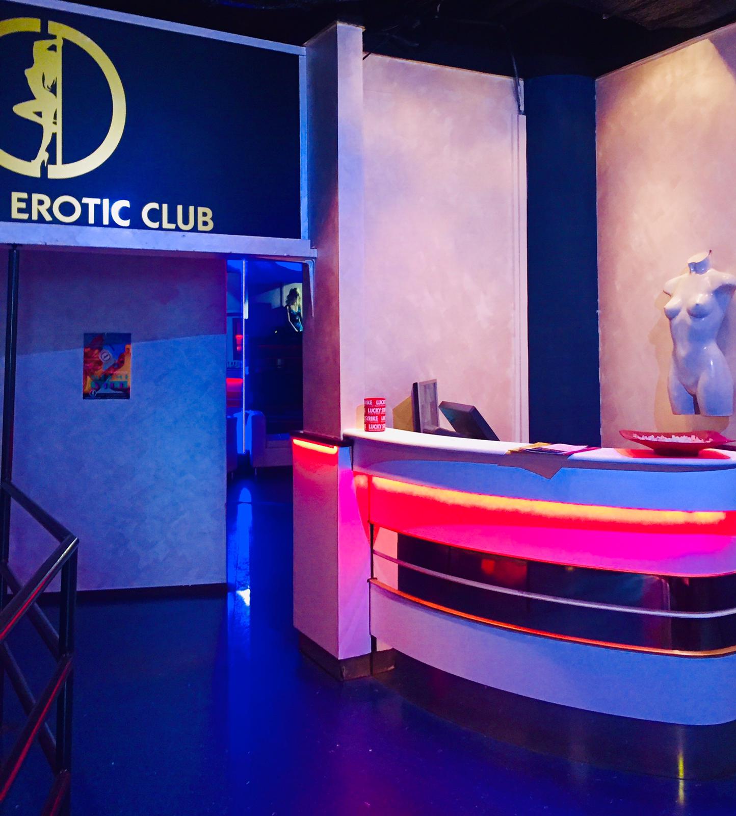 Iceberg Erotic Club - Fkk in Pazzallo, Switzerland