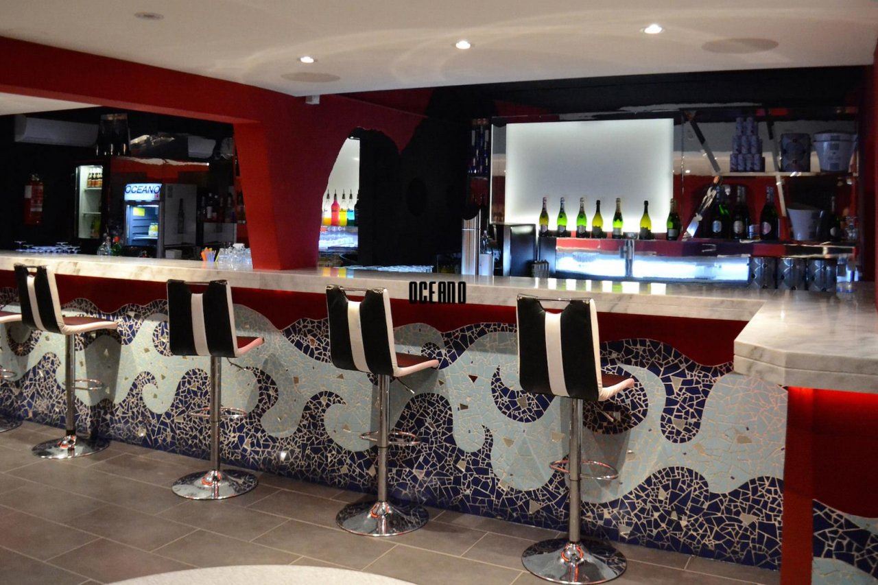 Bar Oceano - Nightclub in Pazzallo, Switzerland