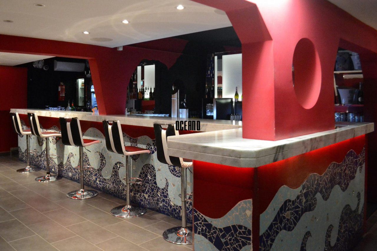 Bar Oceano - Nightclub in Pazzallo, Switzerland