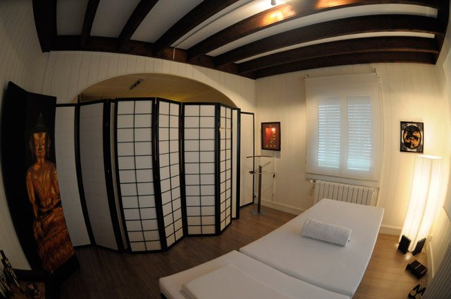 Angel's Villa - Erotic Massage in Plan Les Ouates, Switzerland