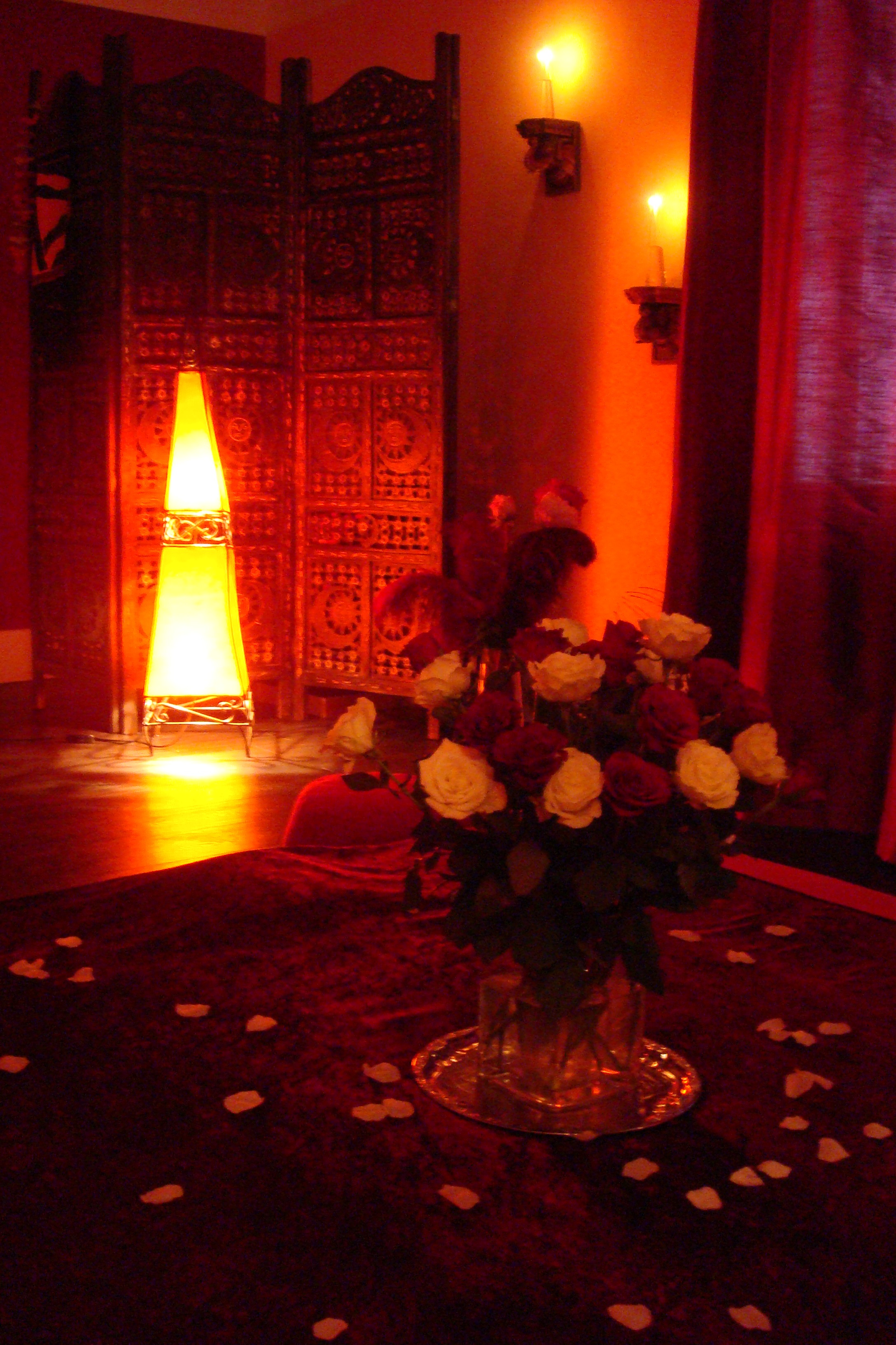 Das Sitara Tantra Team - Erotic Massage in Rapperswil Jona, Switzerland