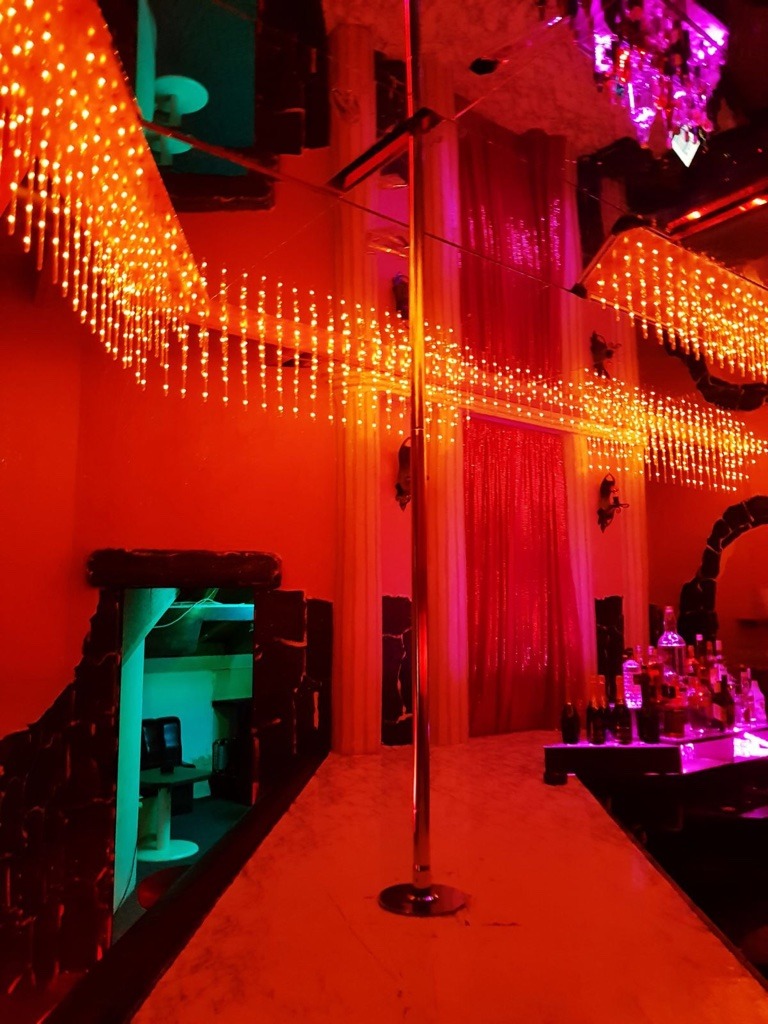 Loco Casa - Nightclub in Reinach, Switzerland