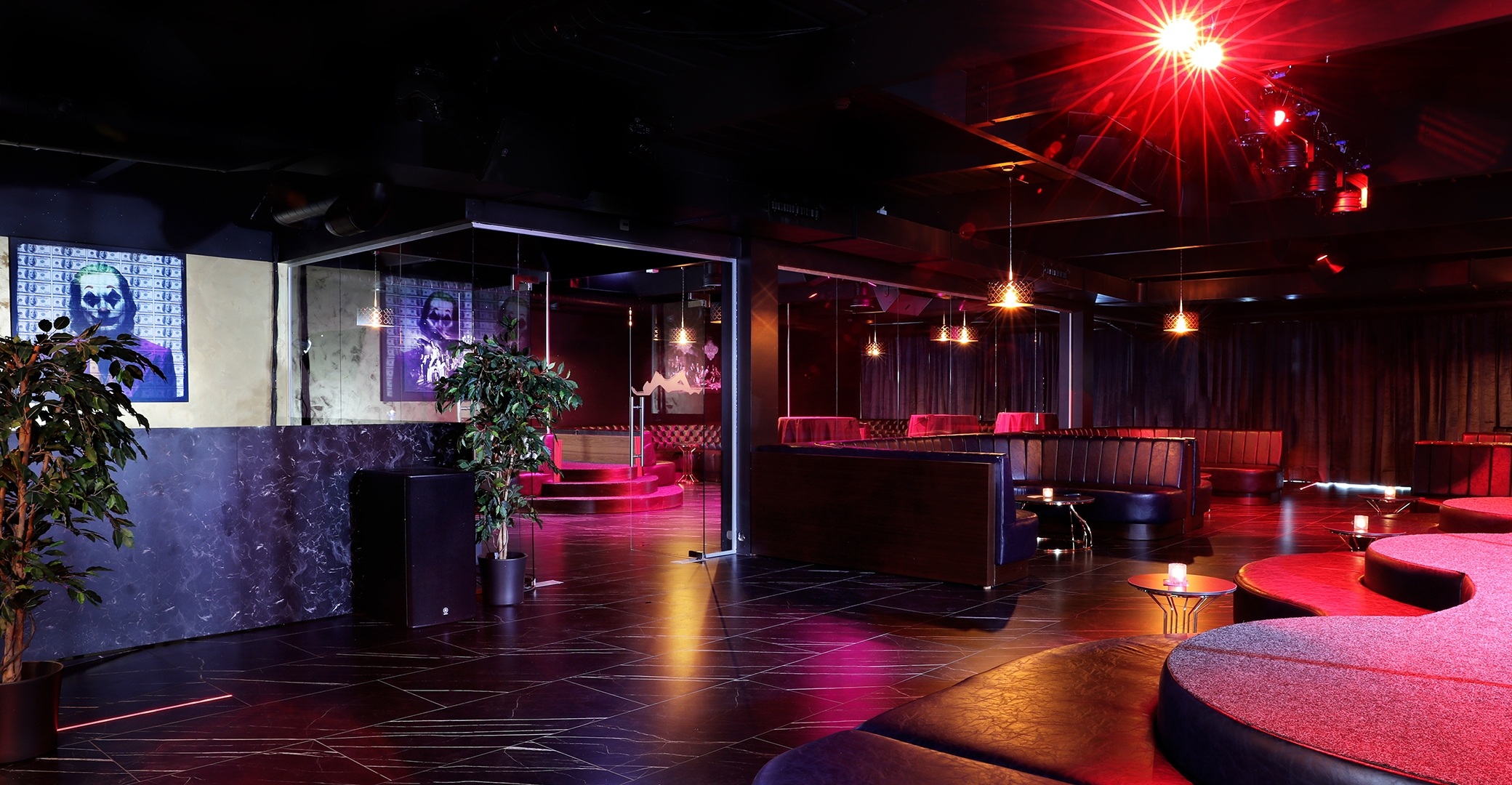 Club Aphrodite - Fkk in Roche, Switzerland