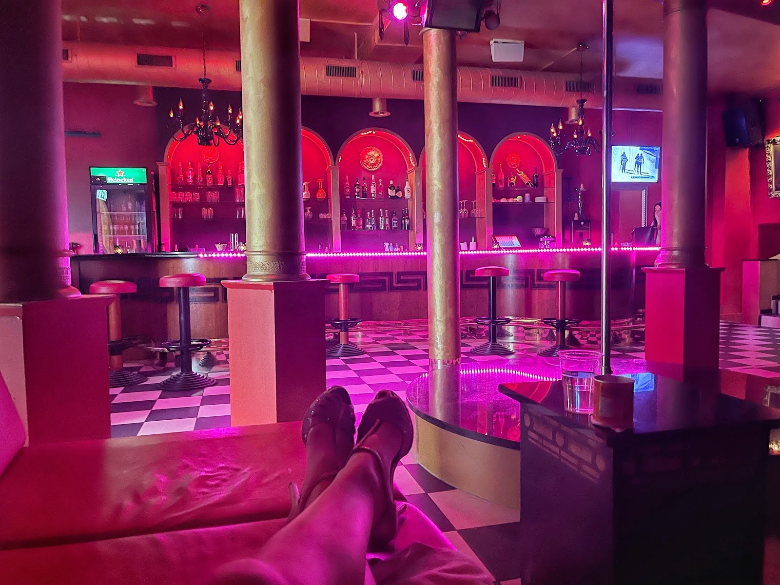 Club Palace - Fkk in Root, Switzerland