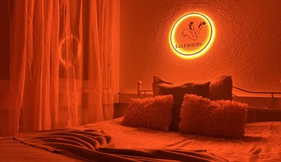 Salon & Bar Suleik Girl - Erotic Massage in Rose, Switzerland