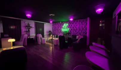 Salon & Bar Suleik Girl - Erotic Massage in Rose, Switzerland