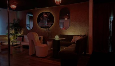 Salon & Bar Suleik Girl - Erotic Massage in Rose, Switzerland