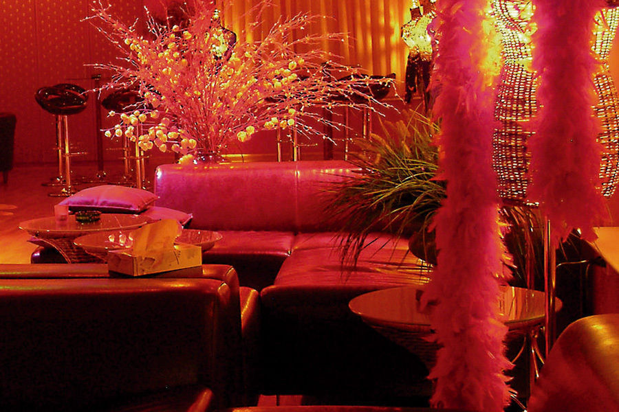 Orangerie Le Club Ag - Swinger Club in Rosental Wangi, Switzerland