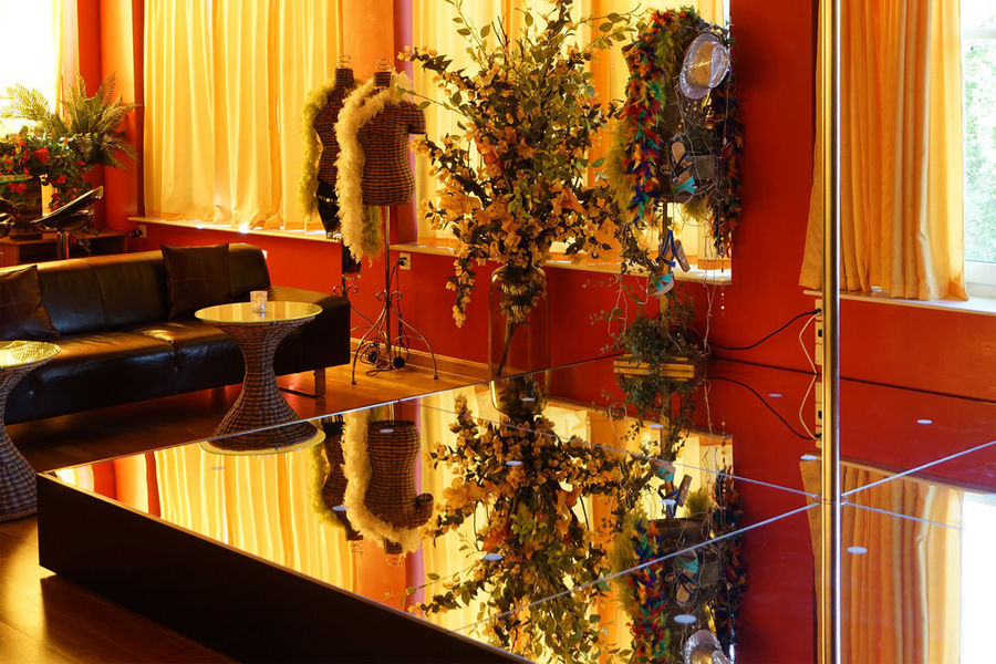 Orangerie Le Club Ag - Swinger Club in Rosental Wangi, Switzerland