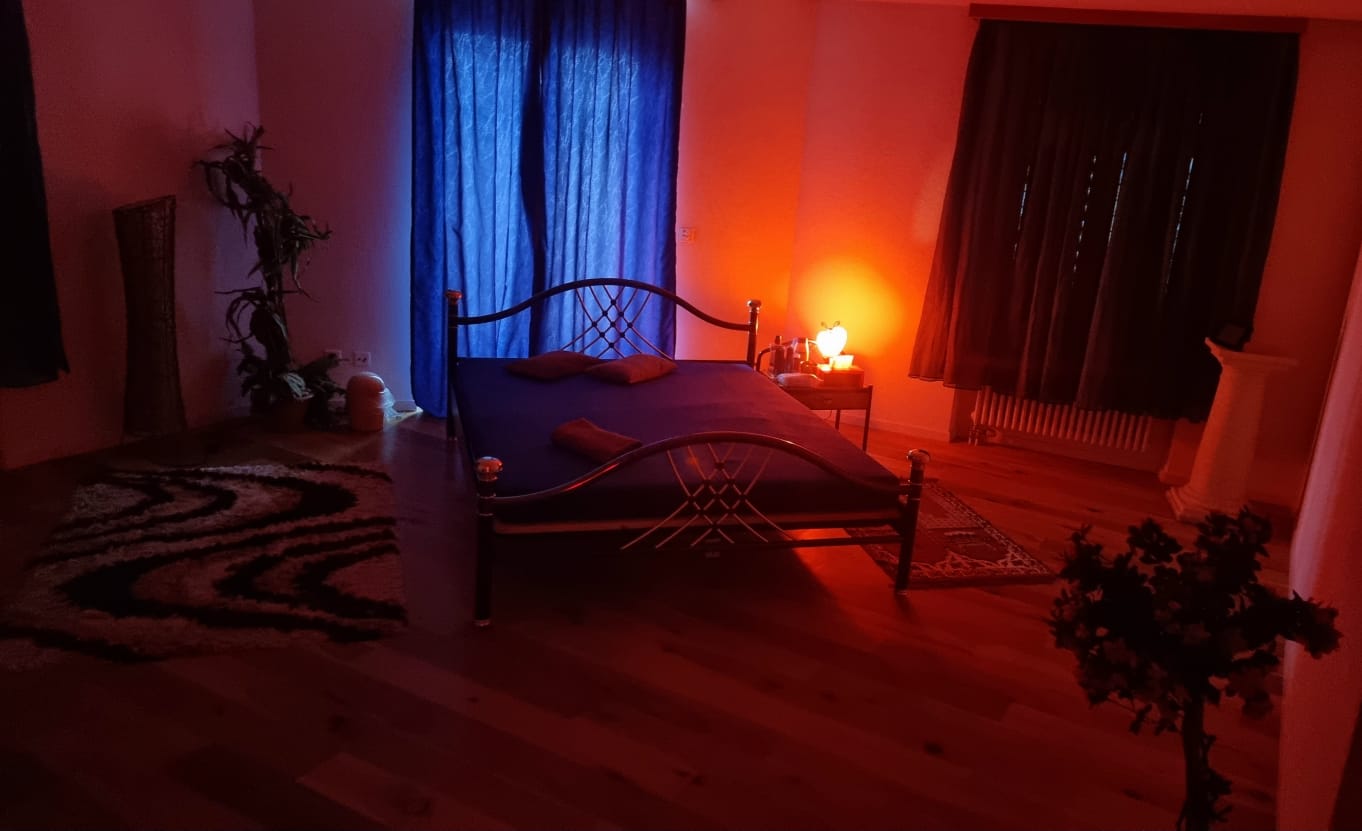 Massage 50 - Erotic Massage in Ruti, Switzerland