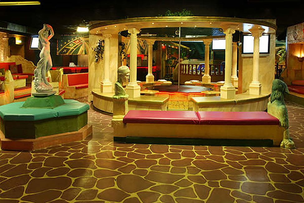 Club Globe - Fkk in Schwerzenbach, Switzerland