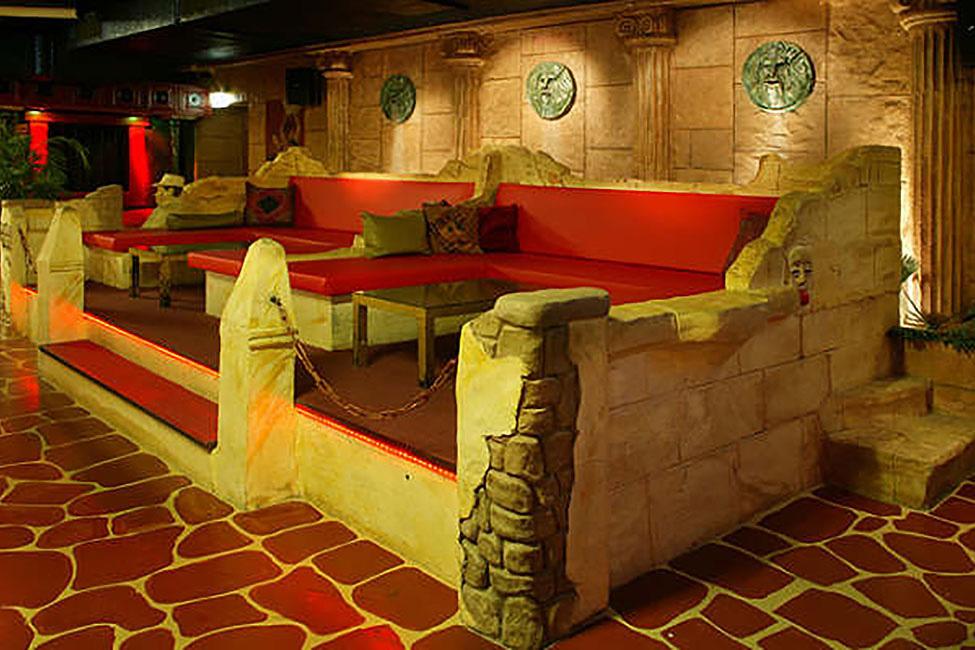 Club Globe - Fkk in Schwerzenbach, Switzerland
