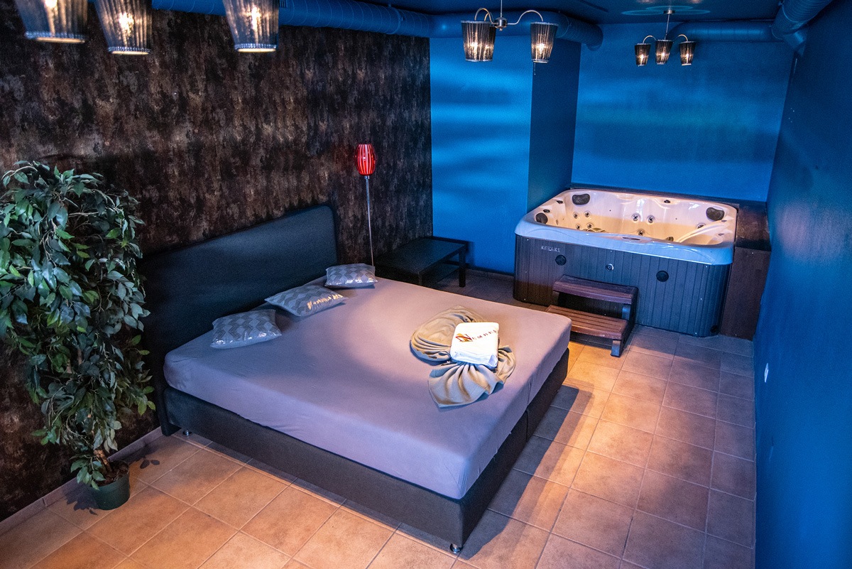 Studio Number 1 - Erotic Massage in Spreitenbach, Switzerland
