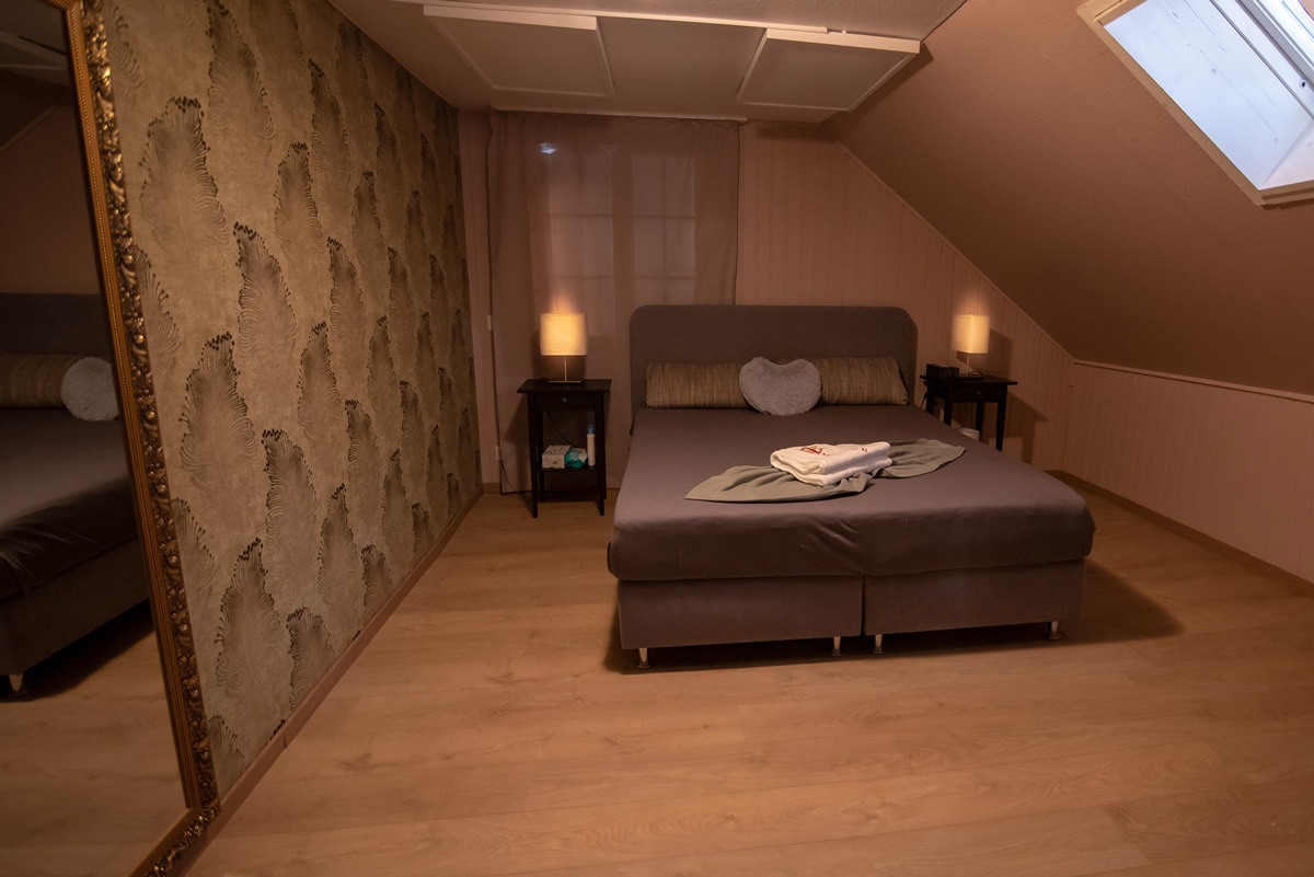 Studio Number 1 - Erotic Massage in Spreitenbach, Switzerland